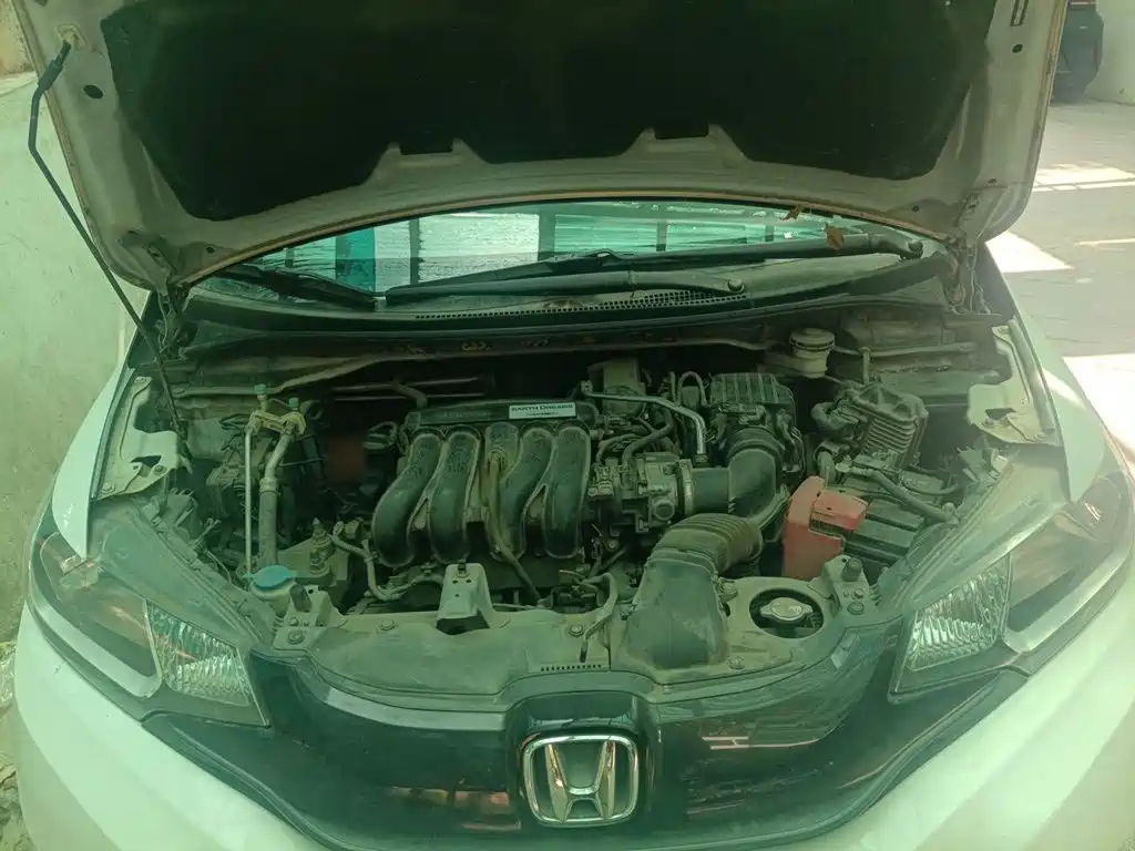 Honda Fit — миниатюра 16