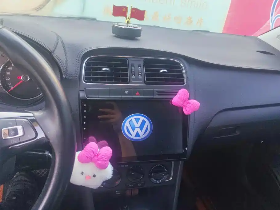 Volkswagen Polo — миниатюра 13