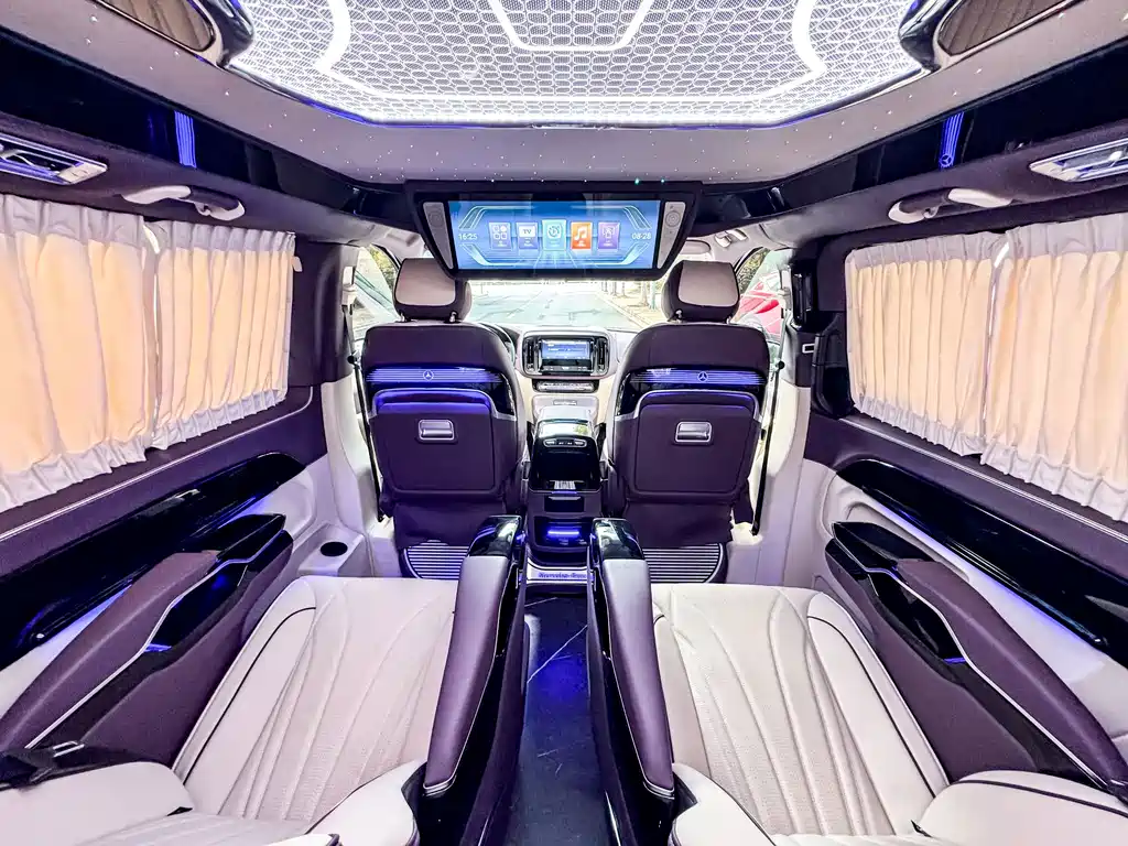 Mercedes-Benz Vito — миниатюра 13