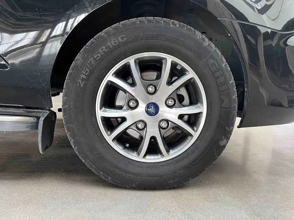 Ford Transit — миниатюра 17