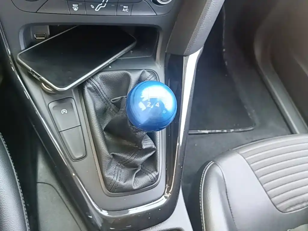 Ford Focus — миниатюра 14
