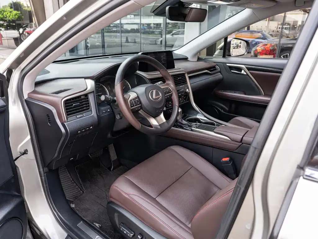 Lexus RX 2020 450hL Elegant 7 мест