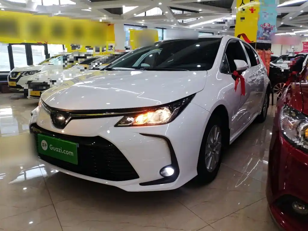 TOYOTA COROLLA