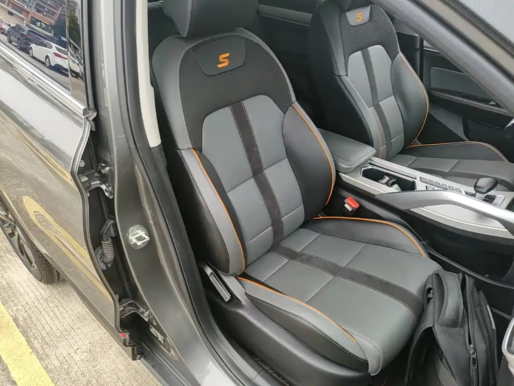 Geely Binyue — миниатюра 25