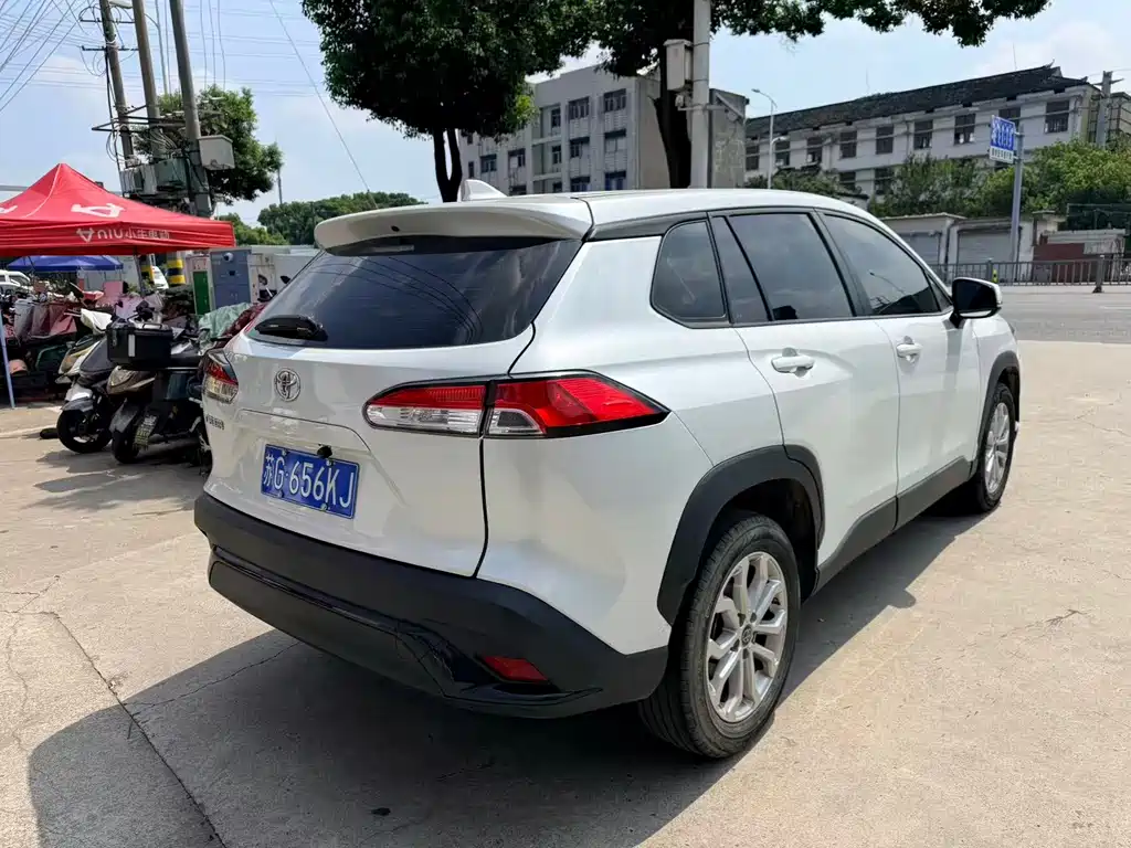 Toyota Frontlander — миниатюра 5