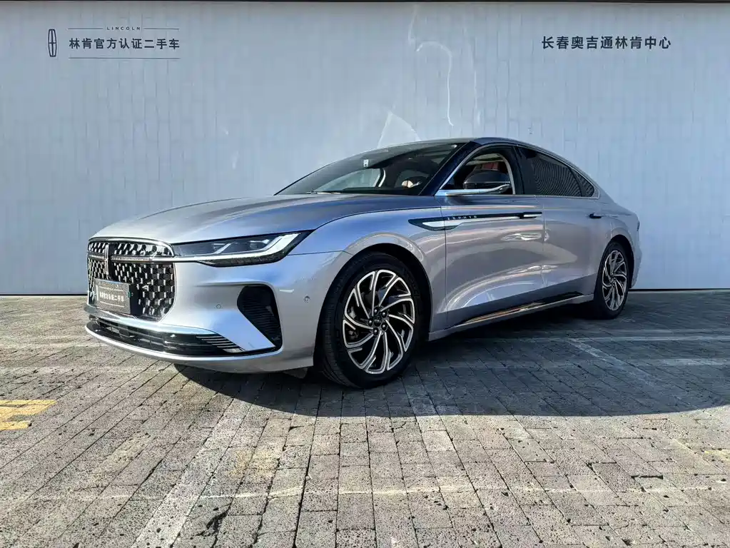 Lincoln Z 2022