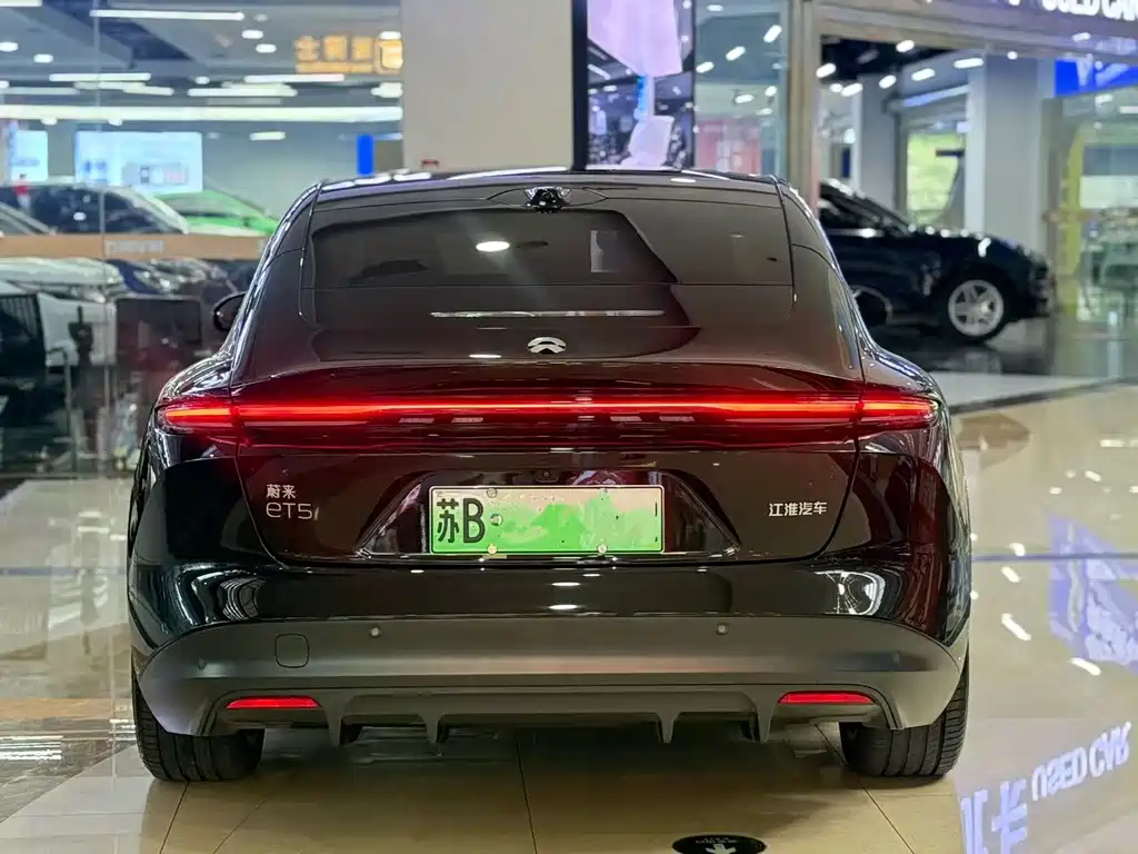 NIO ET5 — миниатюра 5