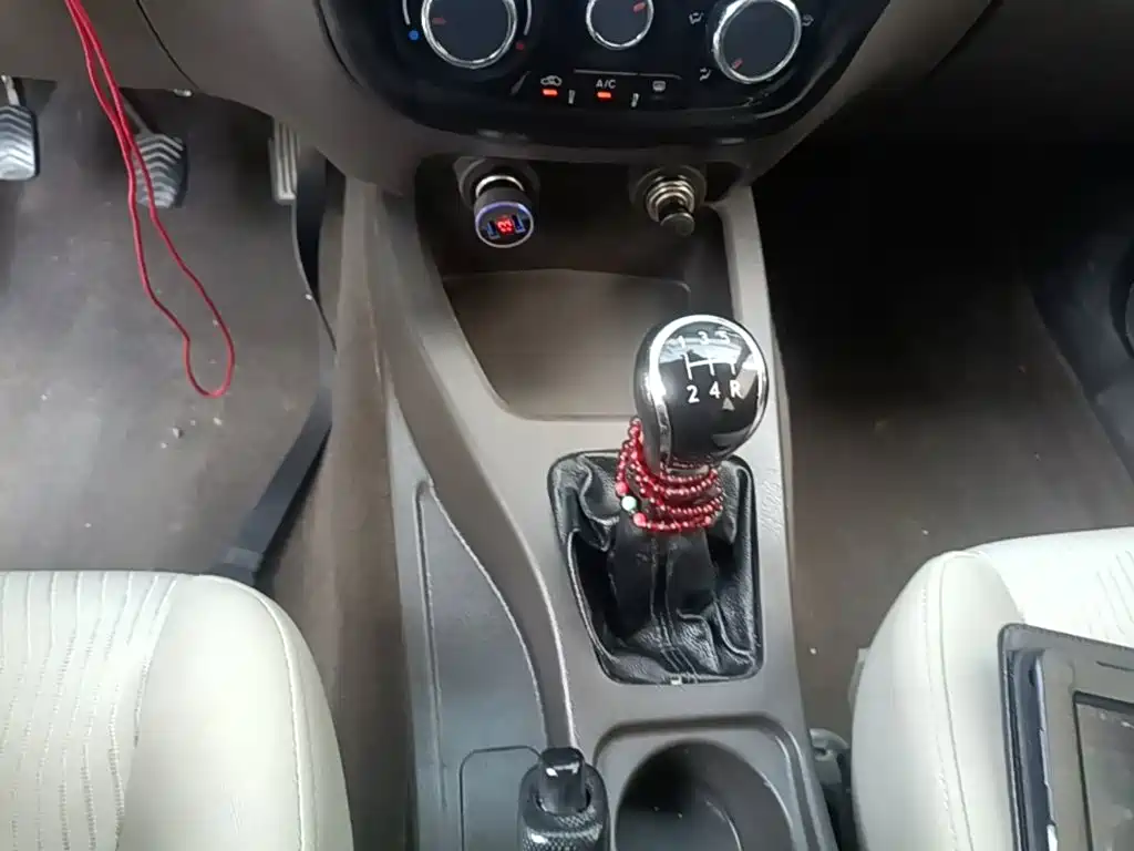 Wuling Rongguang V — миниатюра 14