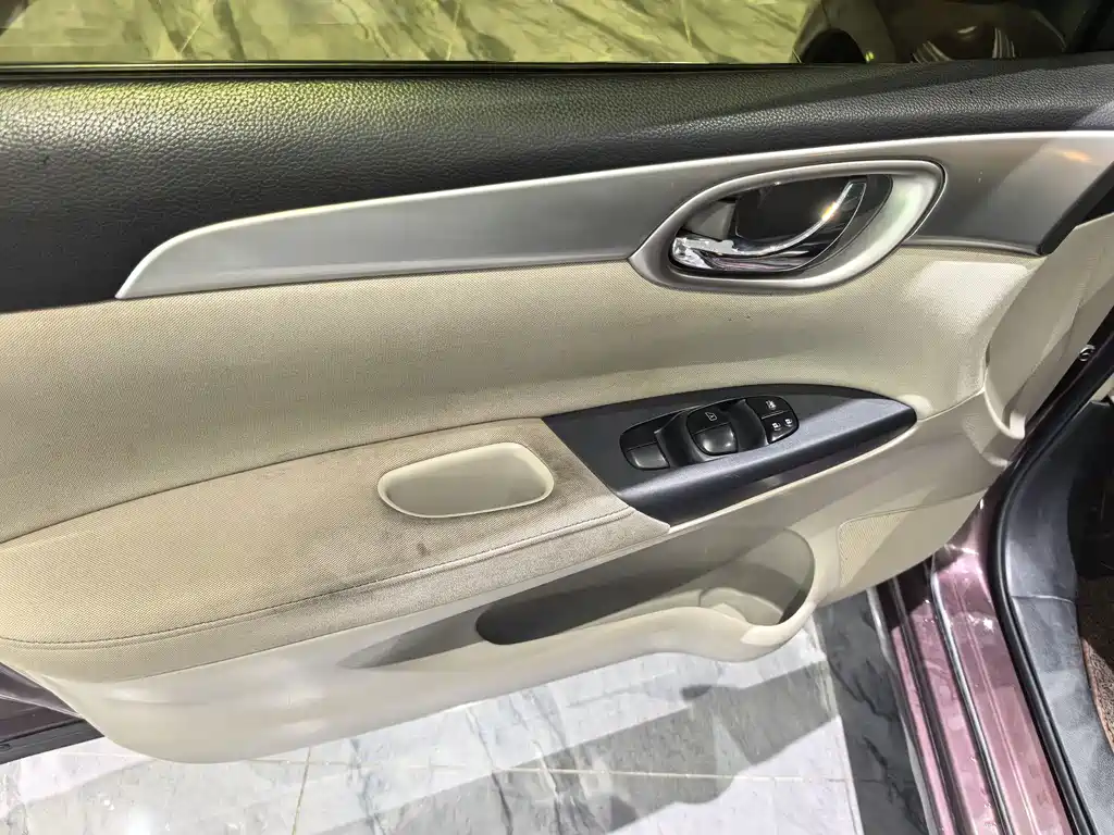 Nissan Sylphy — миниатюра 6