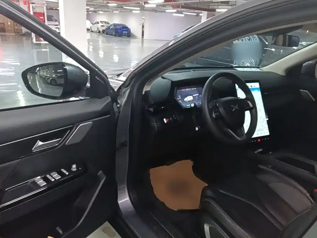 XPeng G3 — миниатюра 16