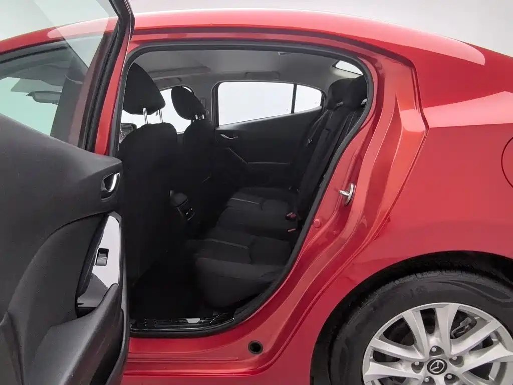 Mazda 3 Axela — миниатюра 15