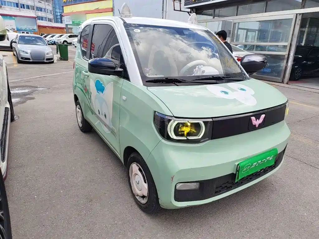 Wuling MINIEV — миниатюра 4