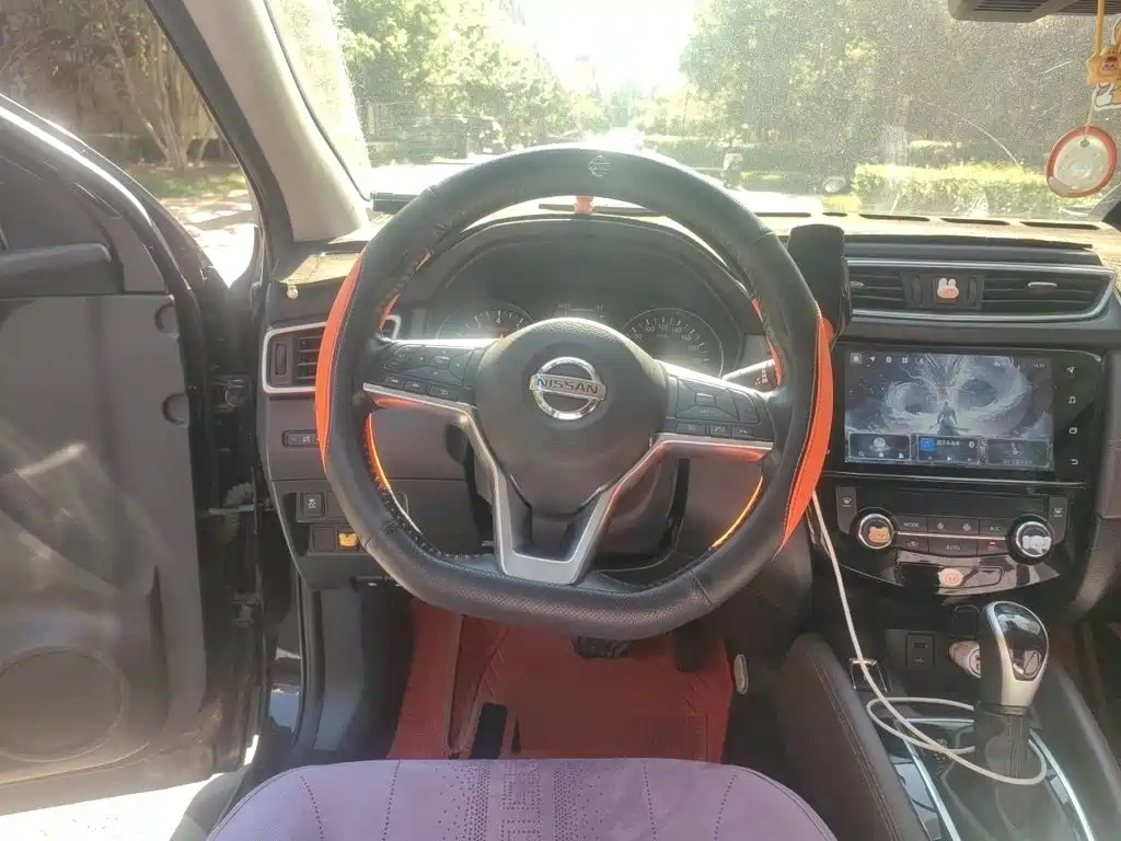 Nissan Qashqai — миниатюра 13