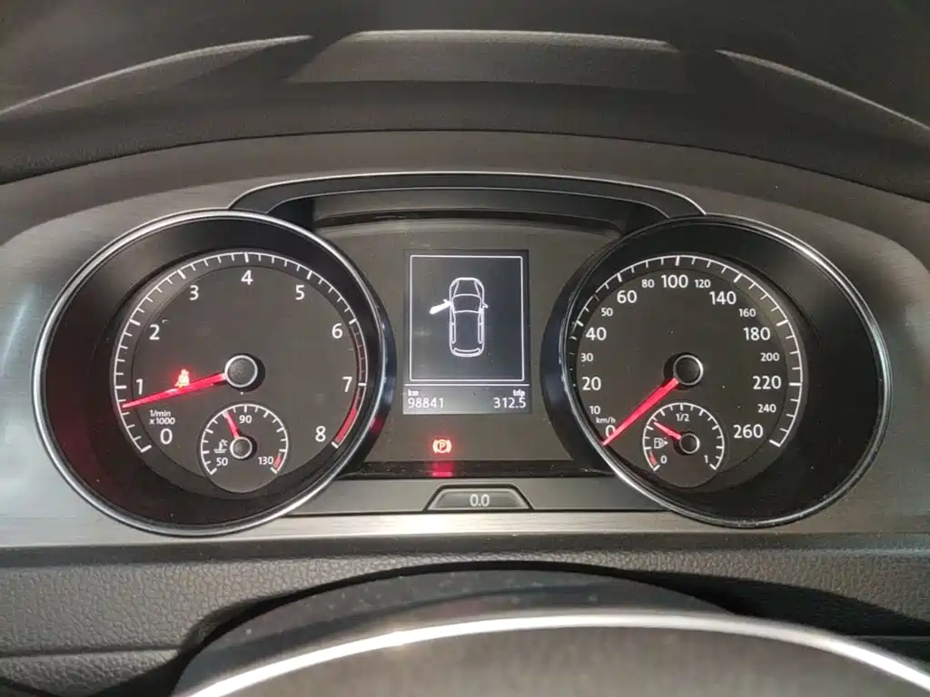 Volkswagen Golf — миниатюра 12