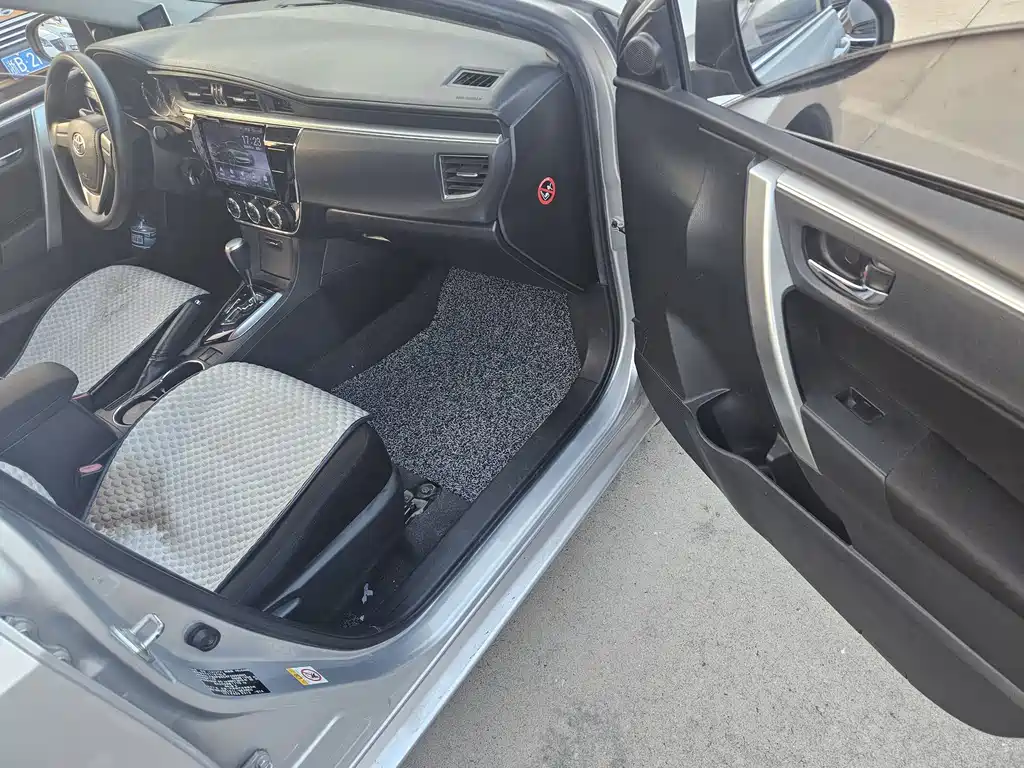 Toyota Corolla — миниатюра 13