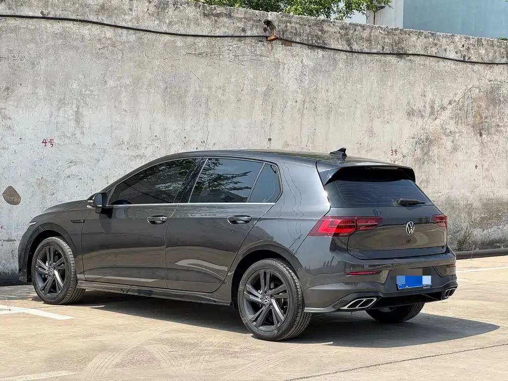 Volkswagen Golf — миниатюра 12