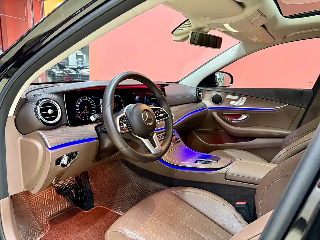 Mercedes-Benz E-Class E 2020 E 300 L Fashion