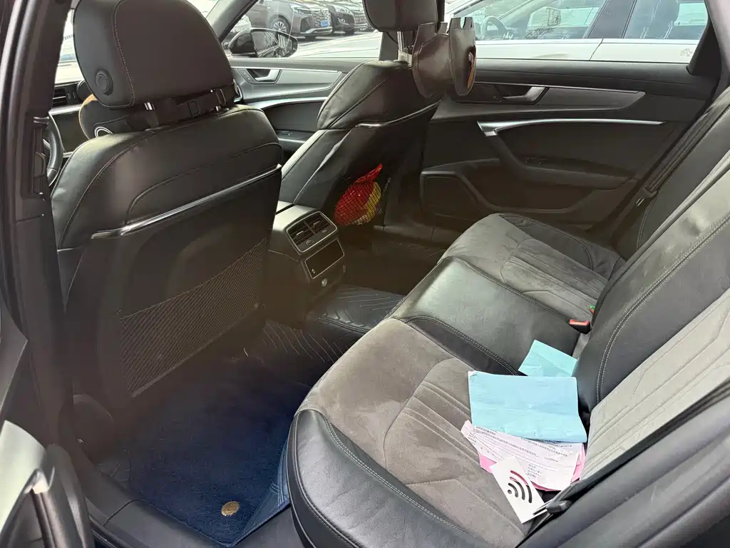 Audi A6L — миниатюра 9