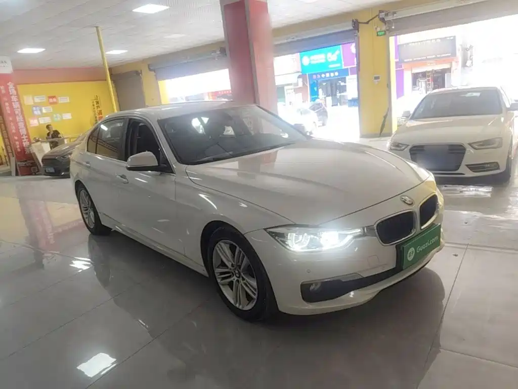 BMW 3 Series — миниатюра 4
