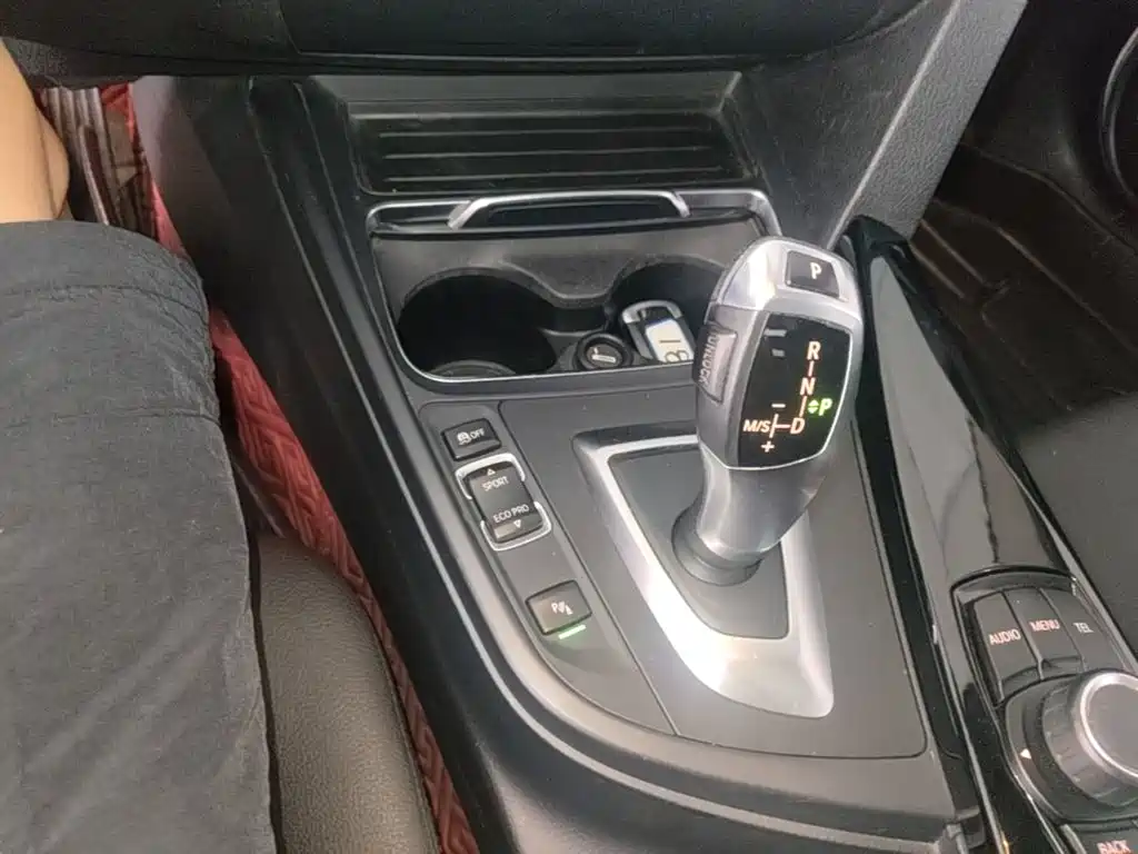 BMW 3 Series — миниатюра 14