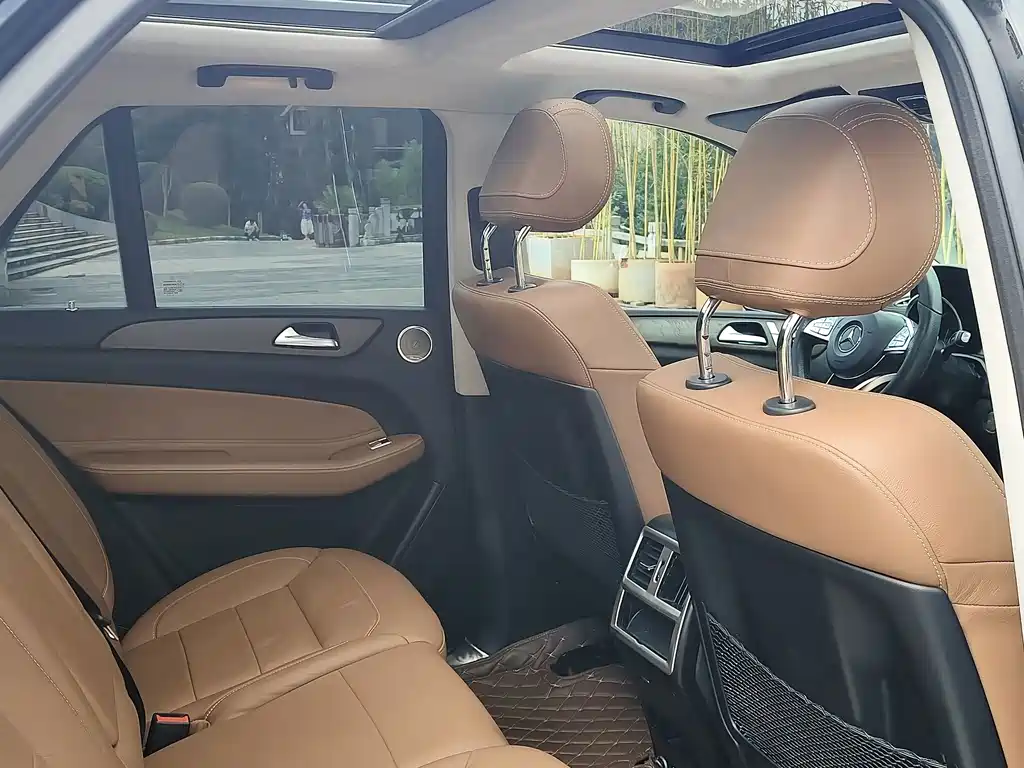 Mercedes-Benz GLE AMG — миниатюра 11
