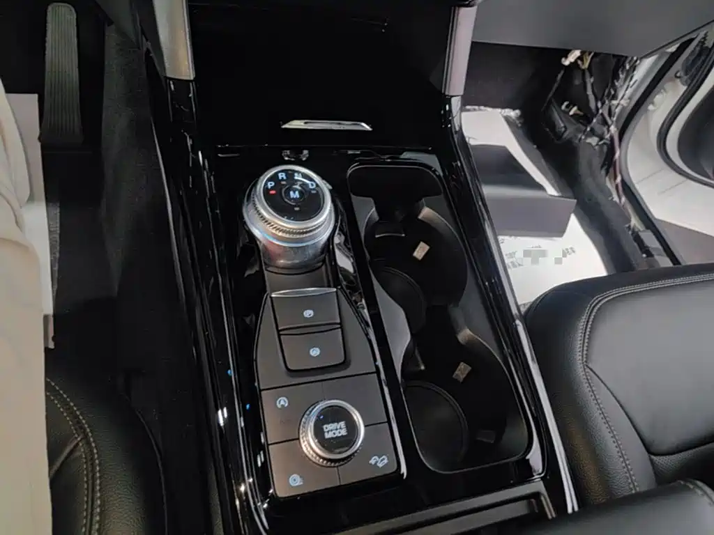 Ford Explorer — миниатюра 14
