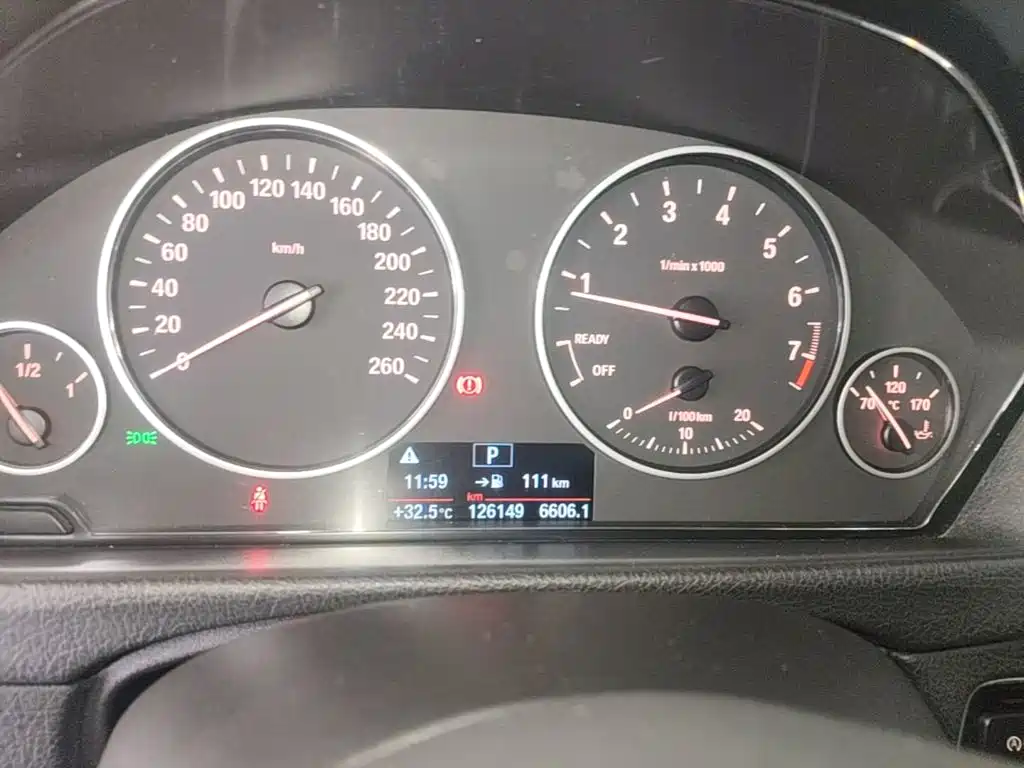 BMW 3 Series — миниатюра 12