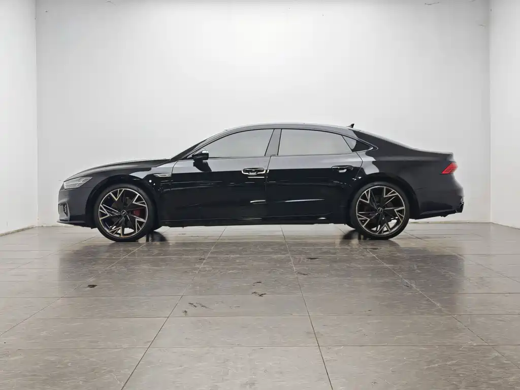Audi A7L — миниатюра 10