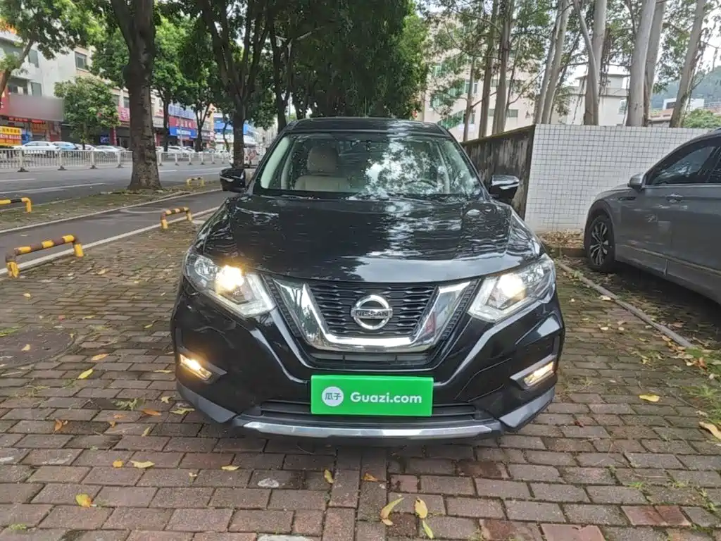 Nissan X-Trail — миниатюра 3
