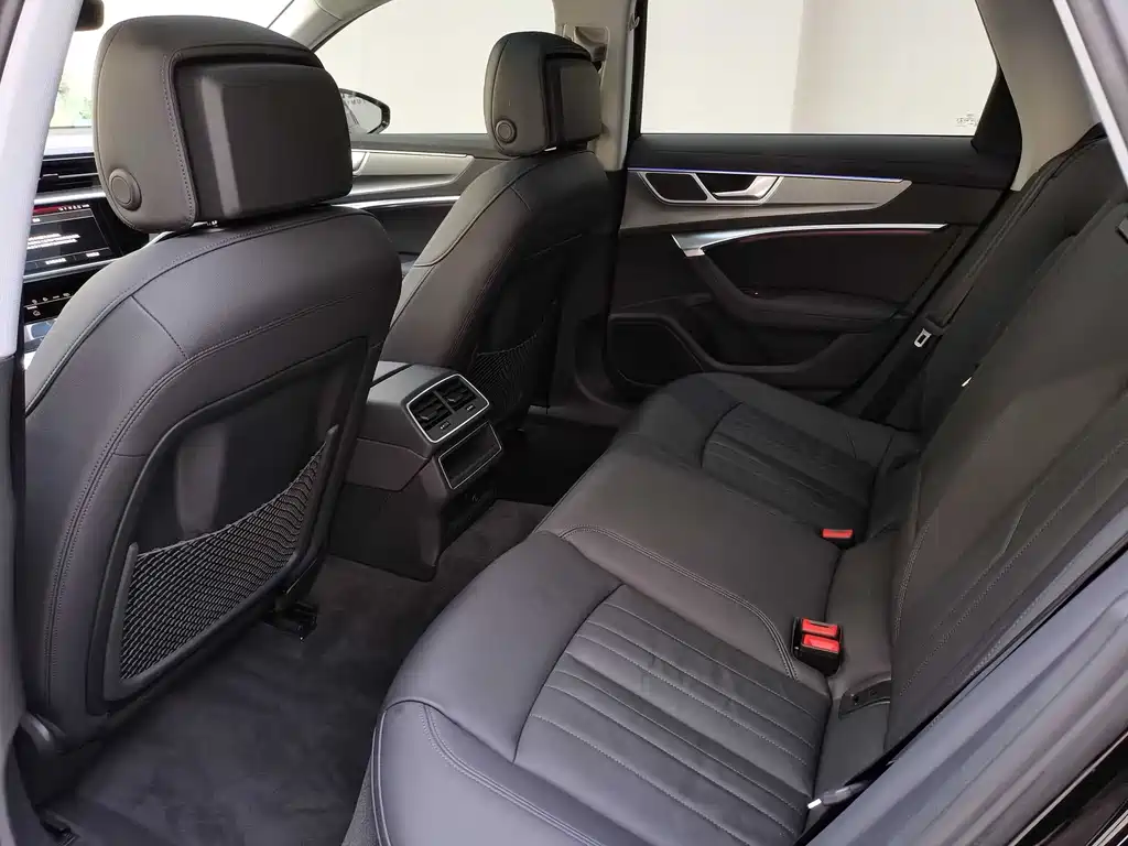 Audi A6 (Import) — миниатюра 18
