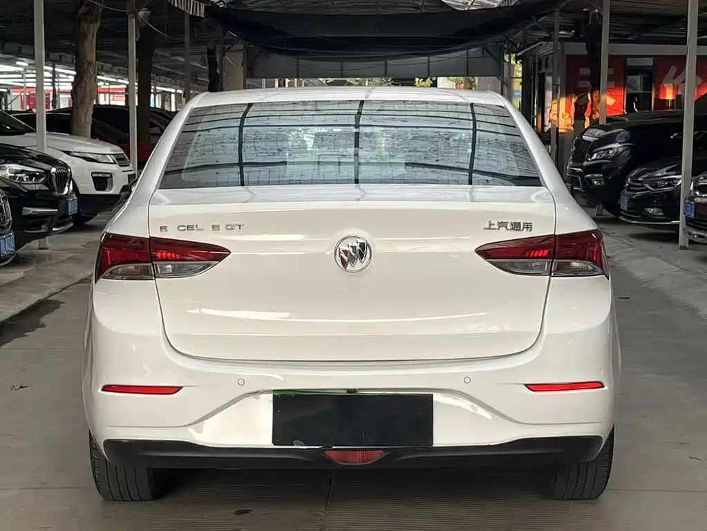 Buick Excelle — миниатюра 5