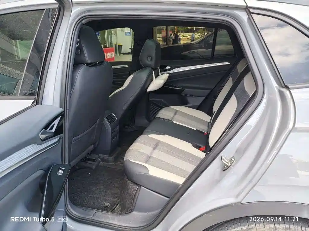 Volkswagen ID.4 Crozz — миниатюра 7