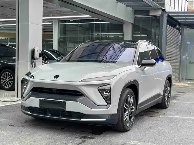 NIO NIO ES6 2021