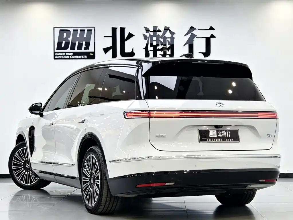 NIO ES8 — миниатюра 5