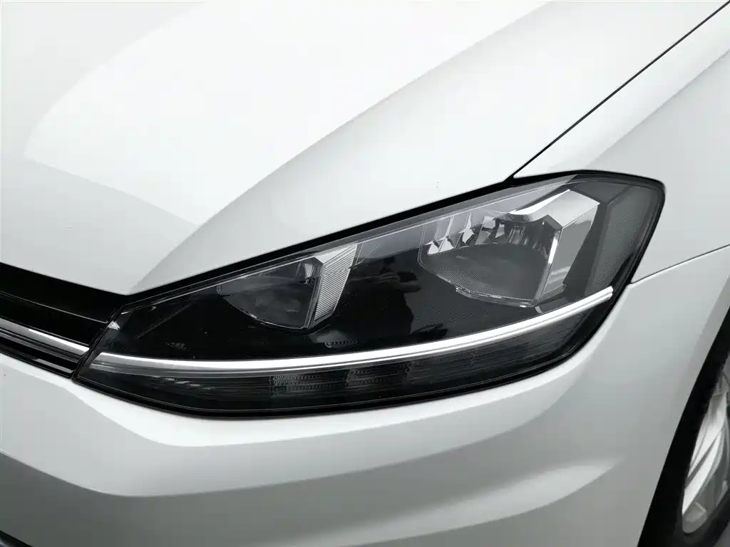Volkswagen Golf 2018 1.6L AT Comfort