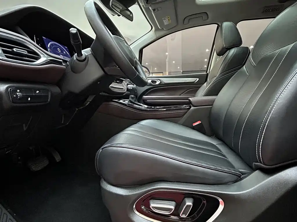 GAC Motor Trumpchi M6 — миниатюра 13