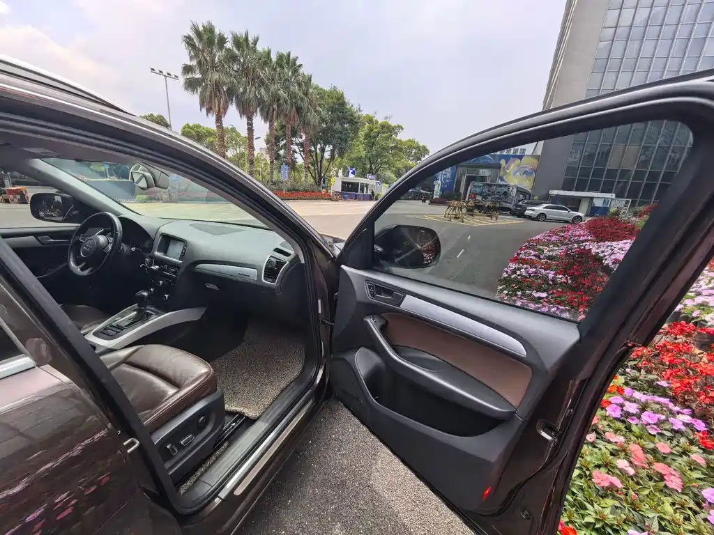 Audi Q5 — миниатюра 8