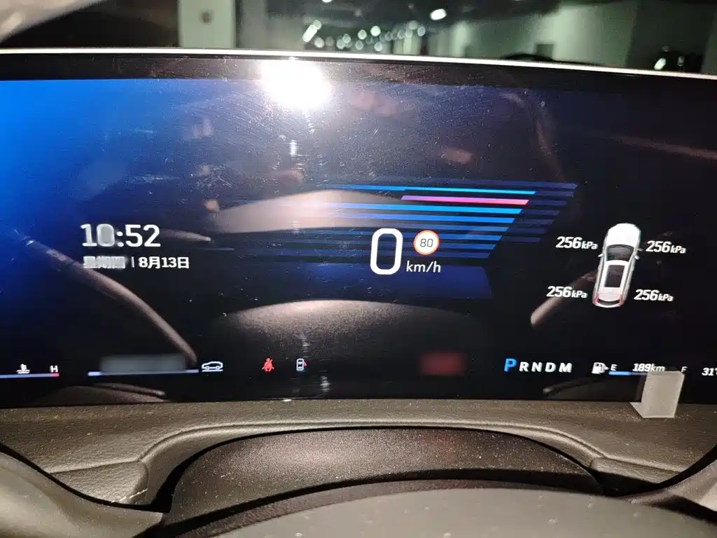 Cadillac XT4 — миниатюра 4