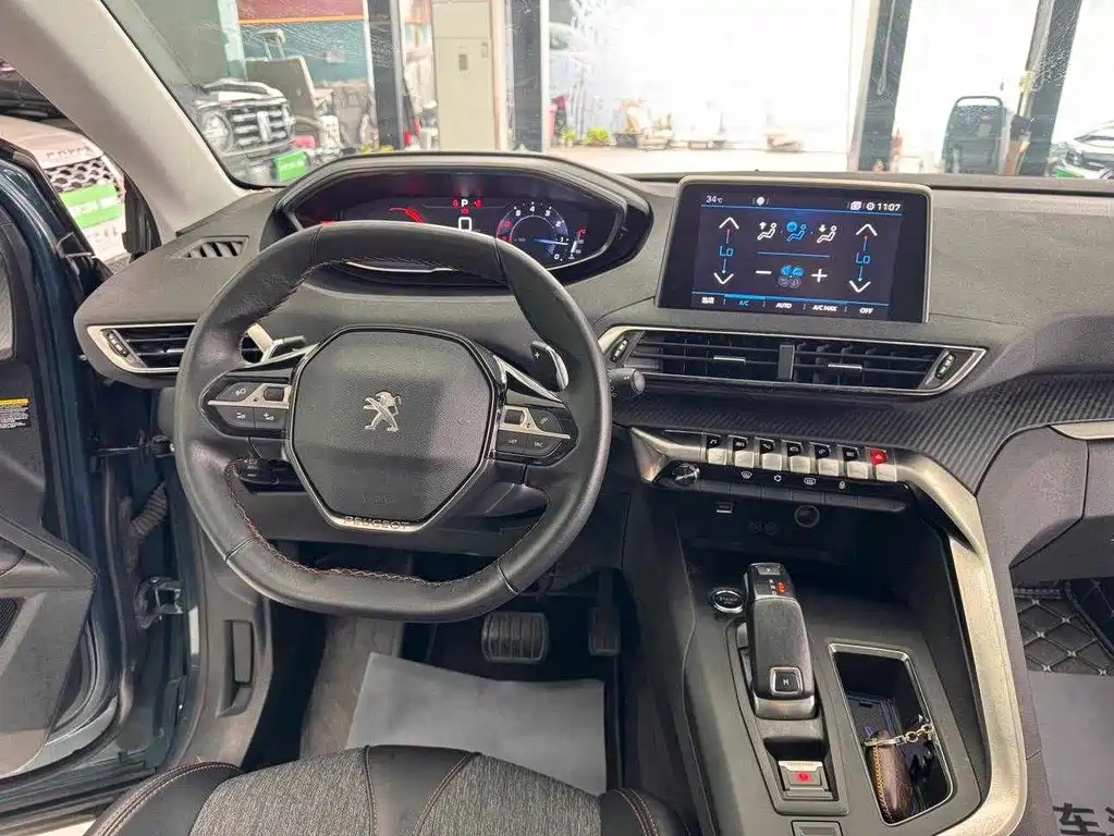 Peugeot 5008 — миниатюра 12