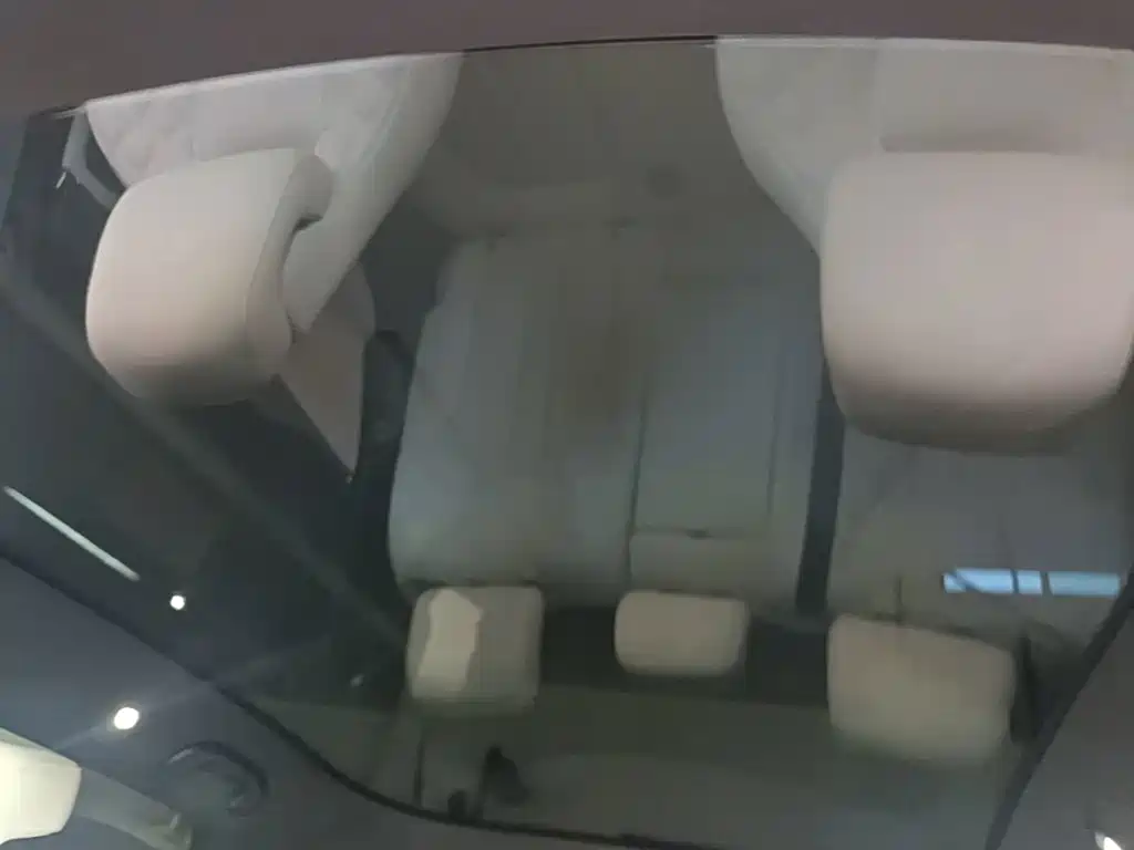 BYD L EV — миниатюра 18