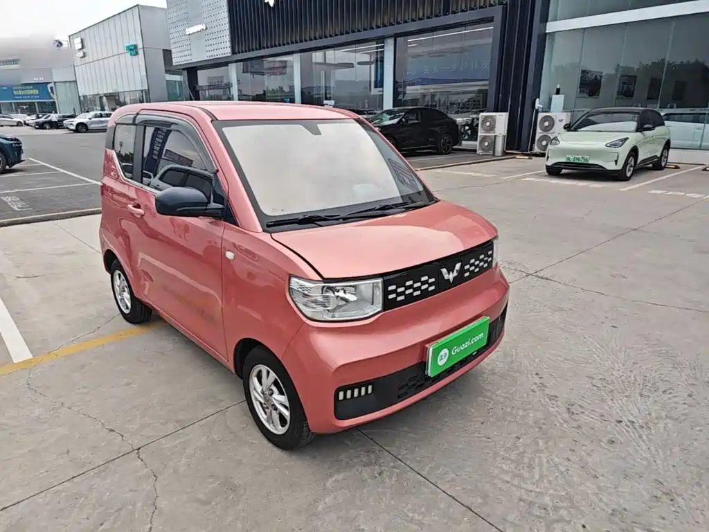 Wuling MINIEV — миниатюра 4