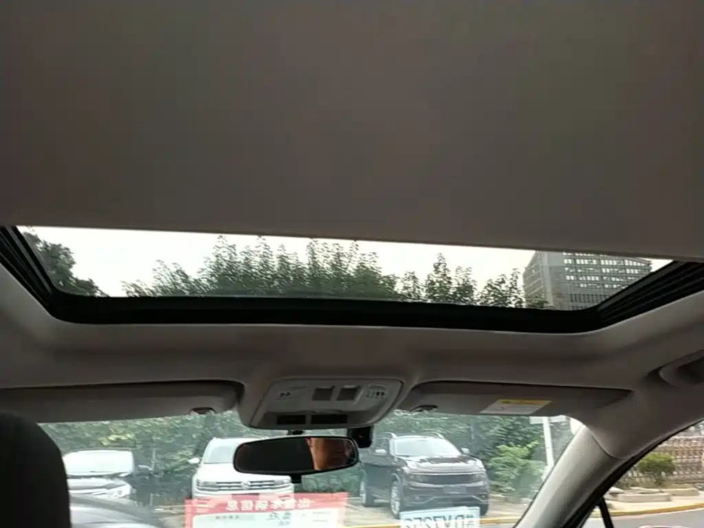 Chevrolet Cruze — миниатюра 14