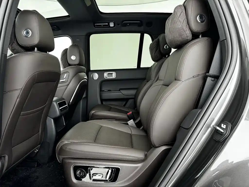 Li Auto Li L8 — миниатюра 10