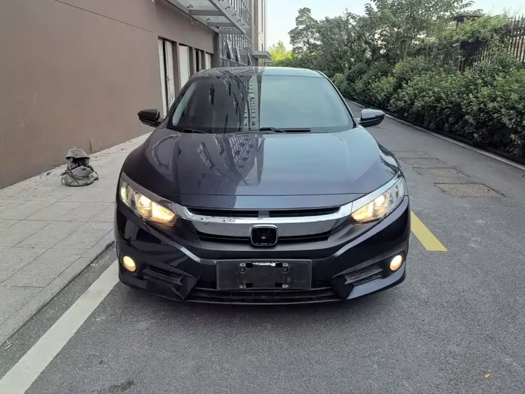 Honda Civic — миниатюра 3