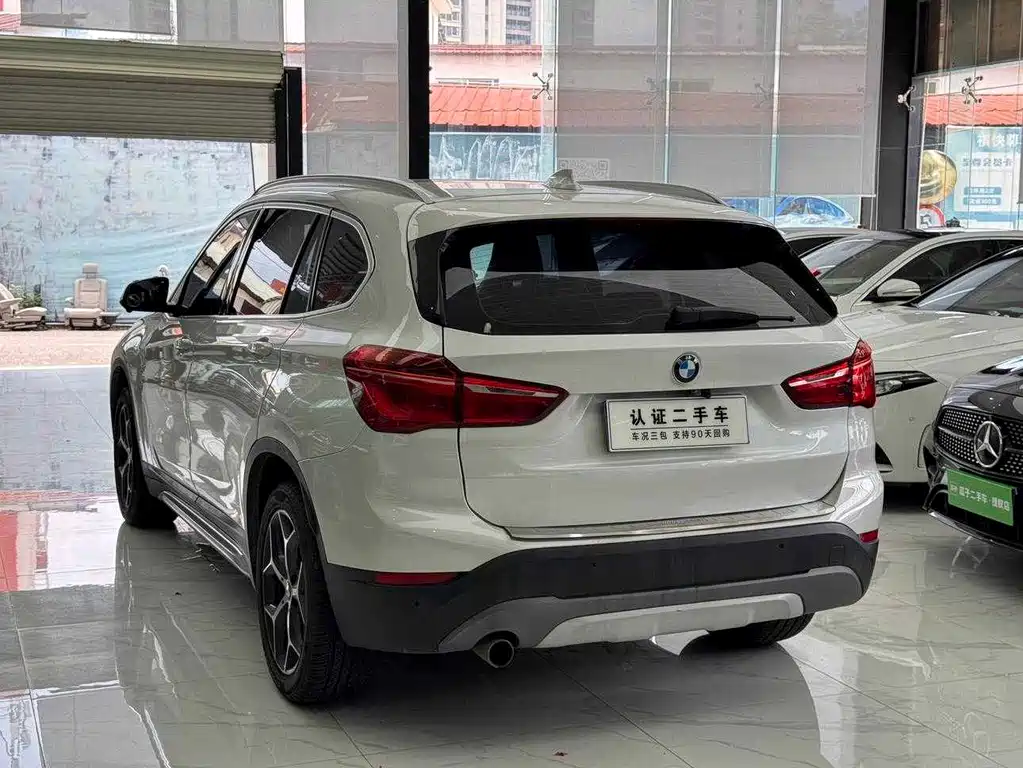 BMW X1 — миниатюра 5