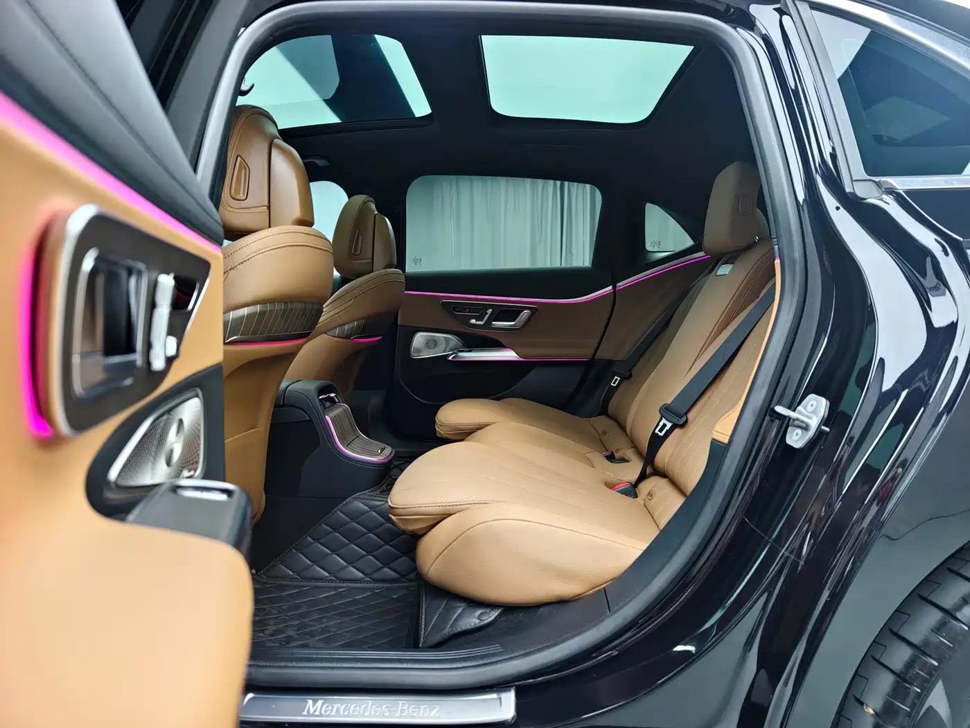 Mercedes-Benz E-Class id 4622379 из Китая 17