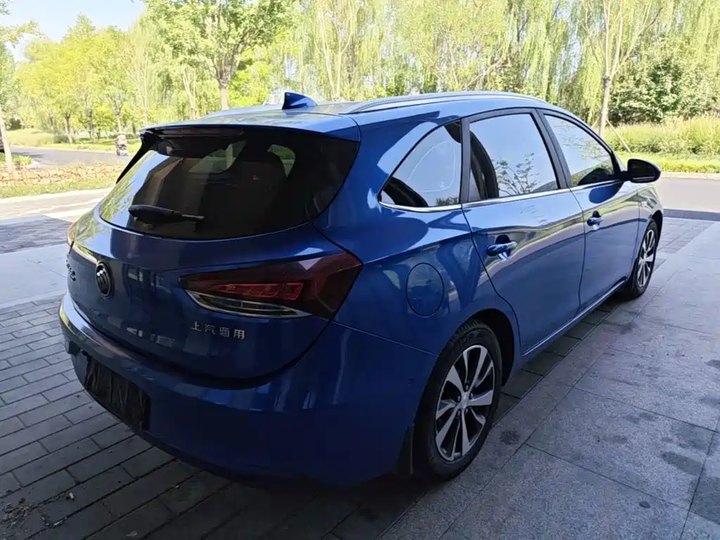 Buick Excelle — миниатюра 7