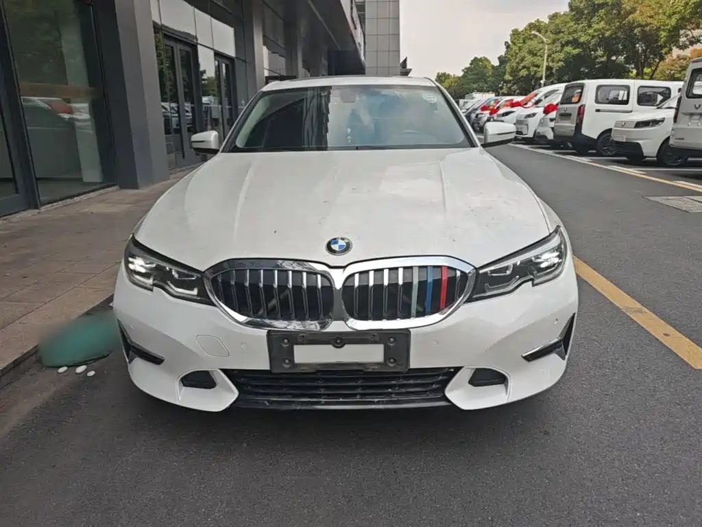 BMW 3 Series — миниатюра 3