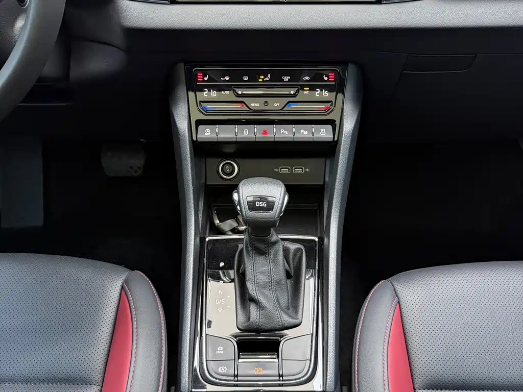 Skoda Karoq — миниатюра 16