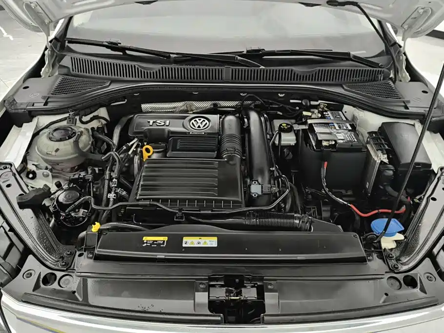 Volkswagen Sagitar — миниатюра 10